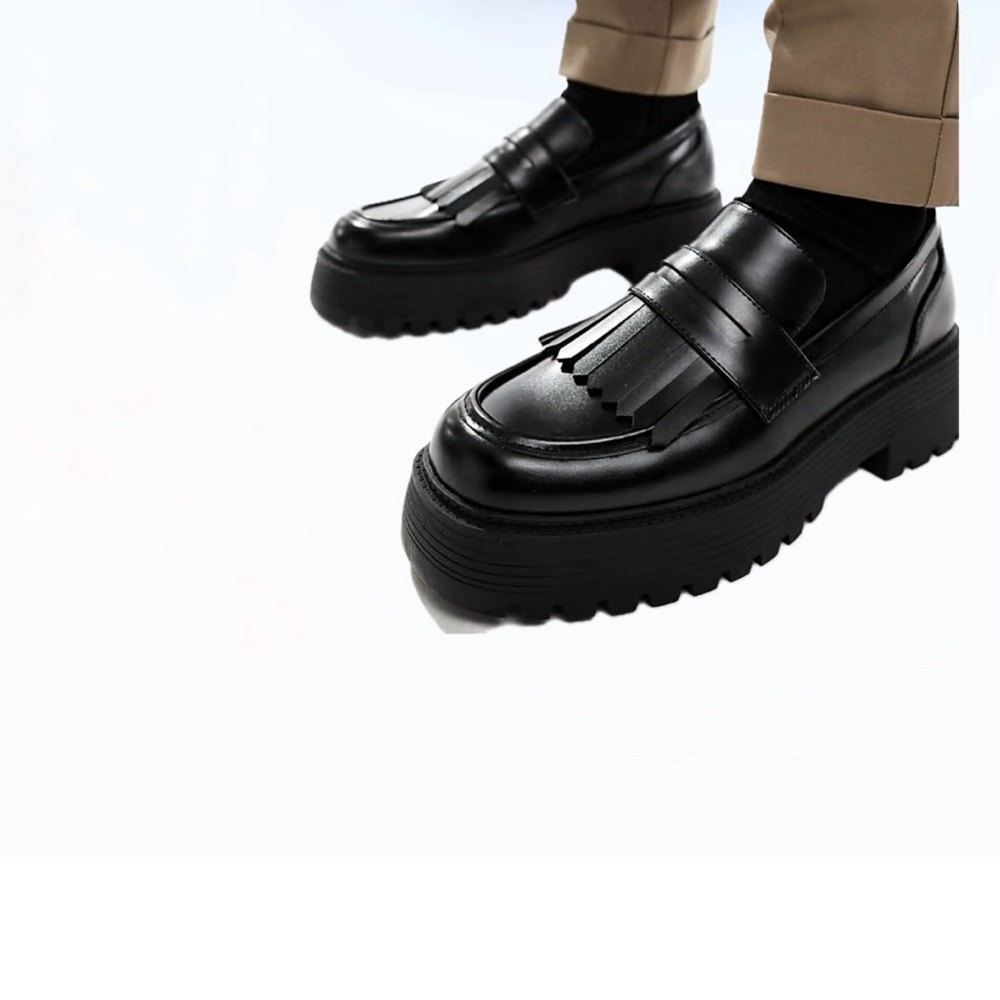 ASOS DESIGN chunky loafers in black with fringe